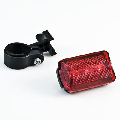 自行車尾燈選購指南 價格、廠家與圖片全解析，兼談尾燈、倒車燈與騎行內衣的實用關聯